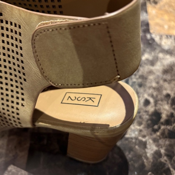 KS2 Heels Perforated Peep Toe Velcro Back Cutout Stacked Heel Bootie - Picture 3 of 6